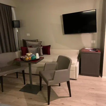 Topputo Accomodation Venice *